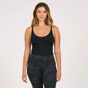 Vuori Ribbed Crop Tank